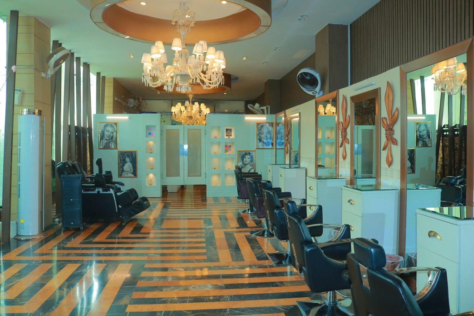 Safari Club 1 Hotel Rawalpindi Bagian luar foto