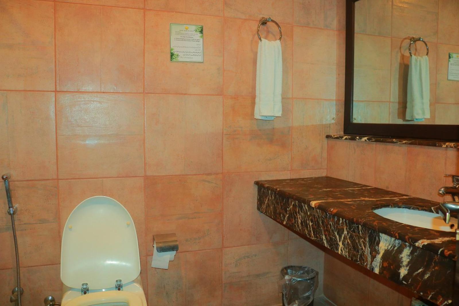 Safari Club 1 Hotel Rawalpindi Bagian luar foto